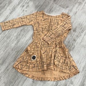 Mainio clothing. Orange color. Size 2.